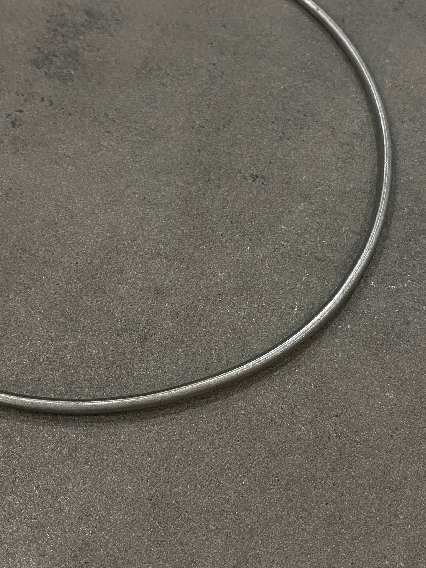 Handmade Plain Silver Wire Choker