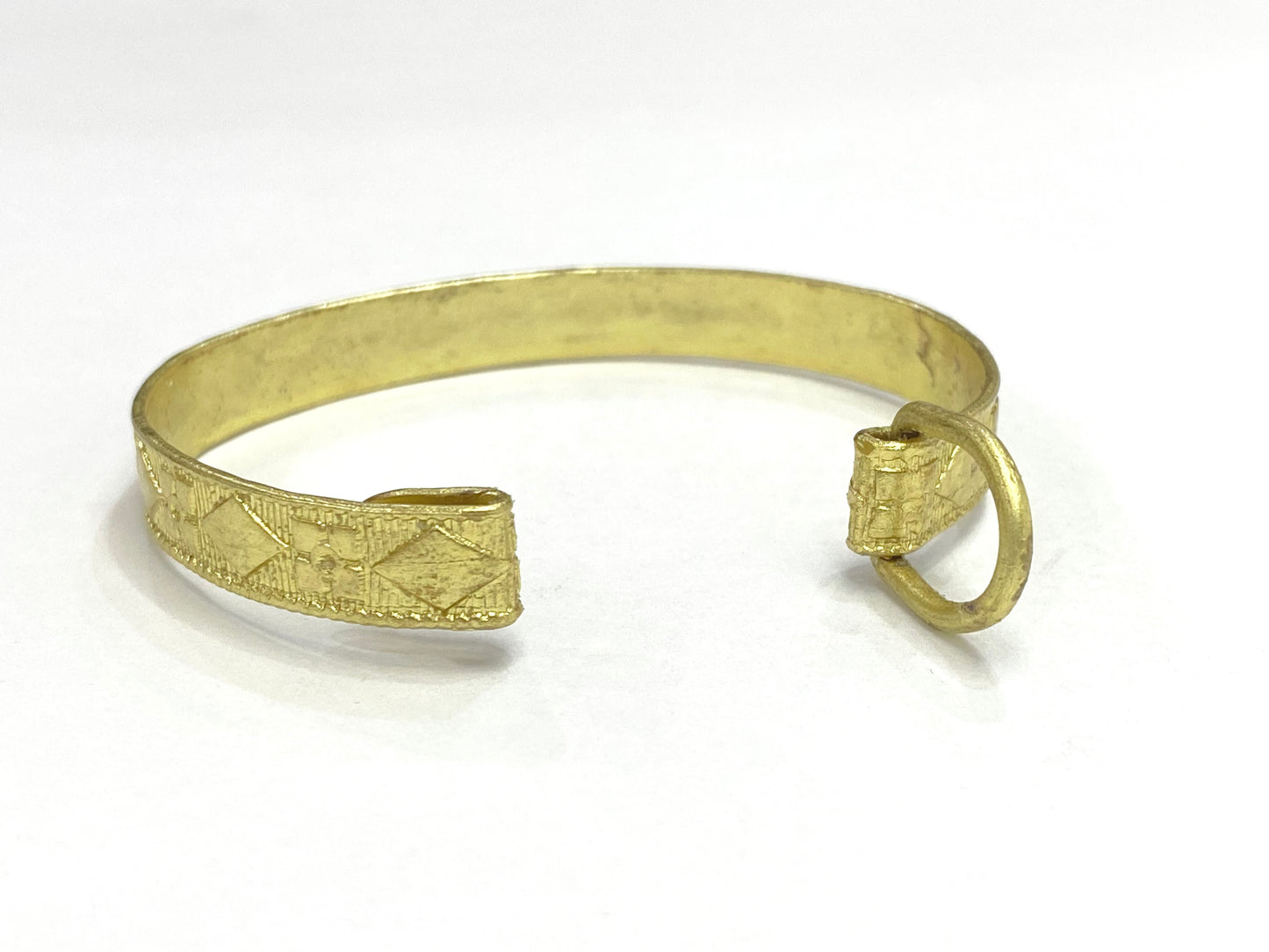 Design flat wire Upper Armcuff