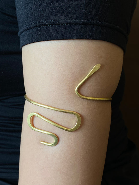 Snake Golden wire Upper arm Cuff