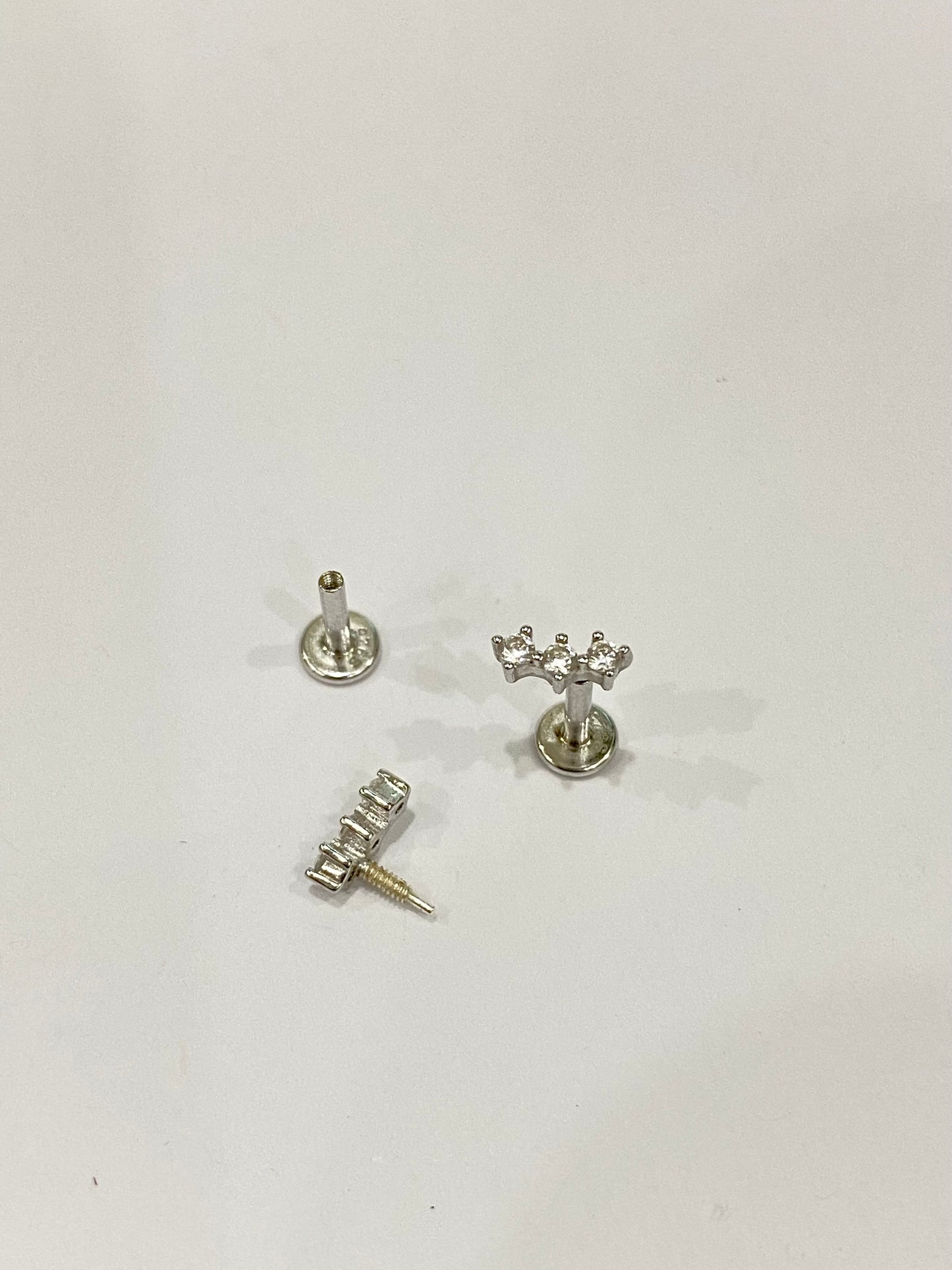 Triple zircon stud