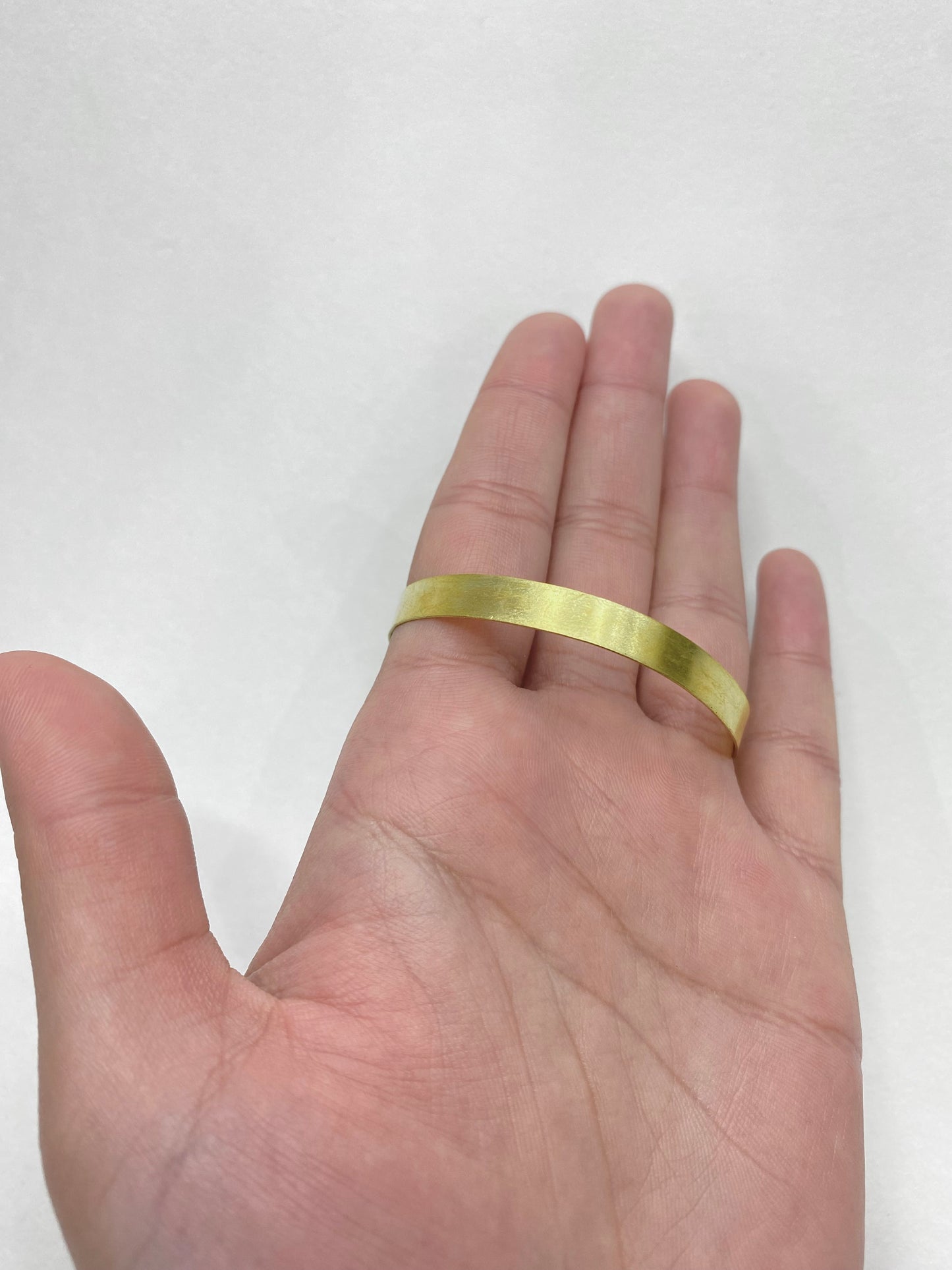 Flat Golden wire Upper Armcuff