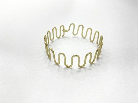 Wave Design Wire Bracelet