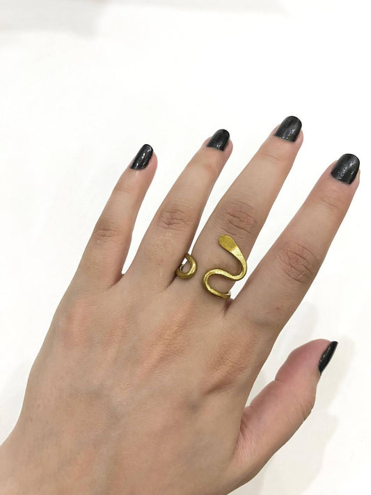 Snake Golden Wire Ring