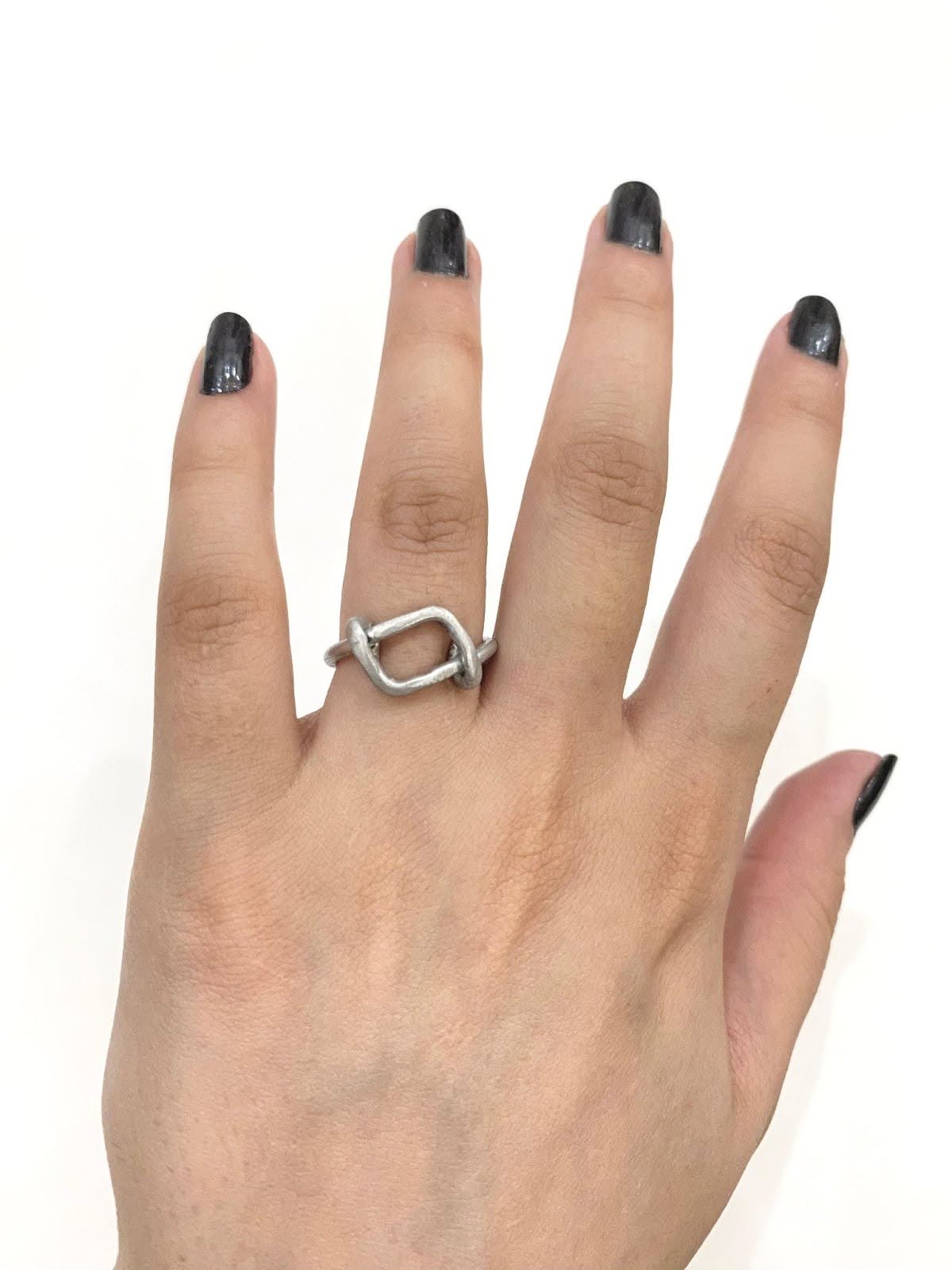 Loop Square Silver Wire Ring