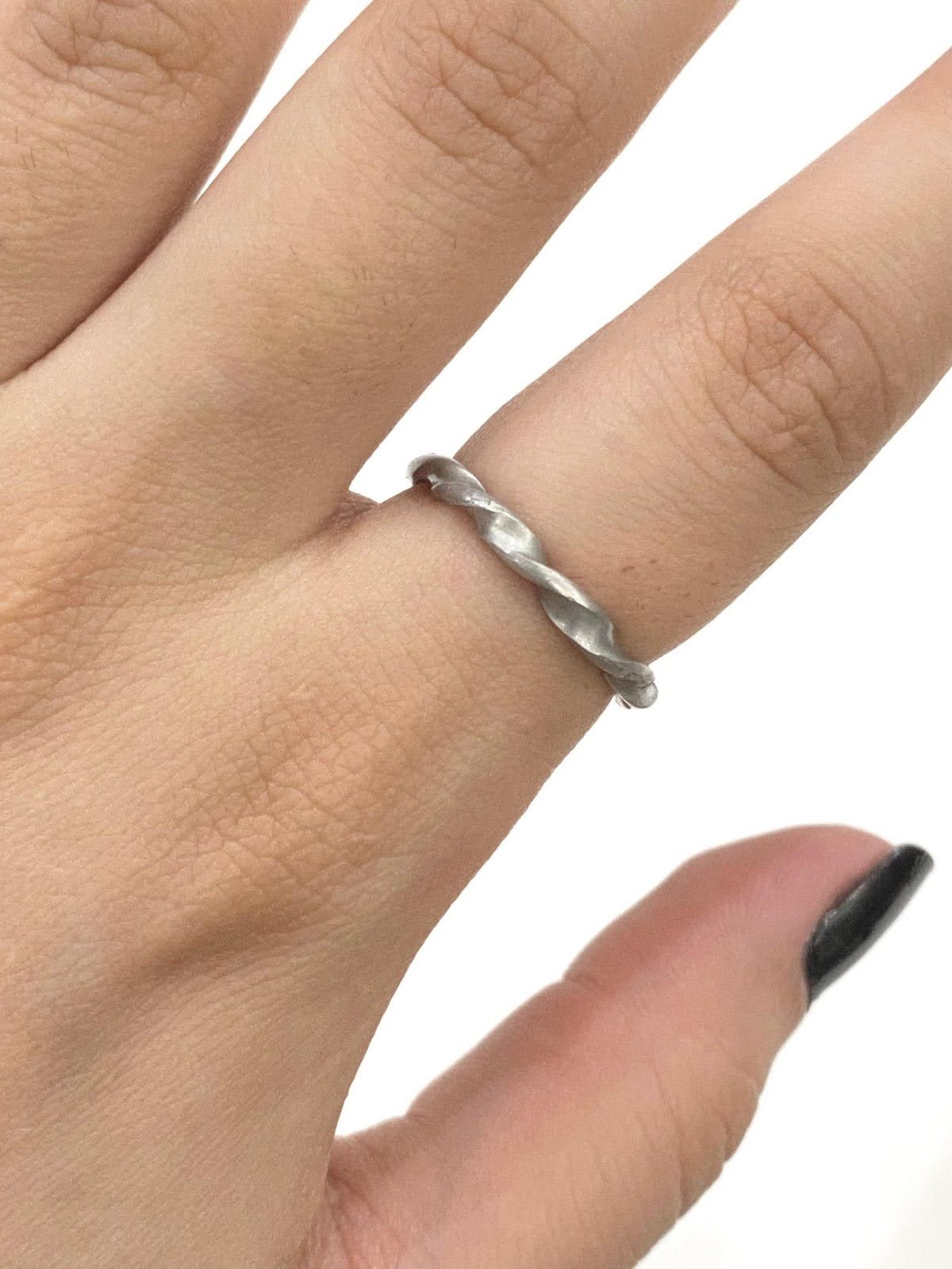 Curl Silver Wire Ring