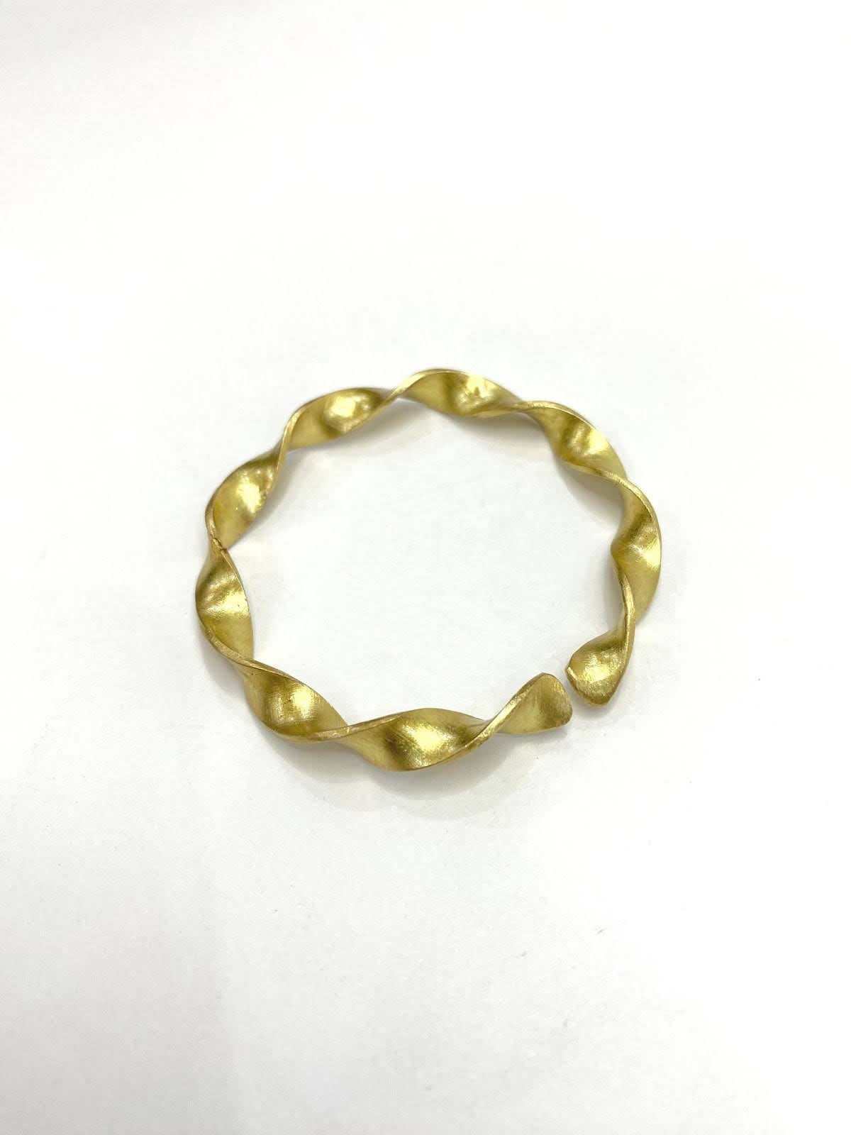 Twisted Golden Wire Bracelet