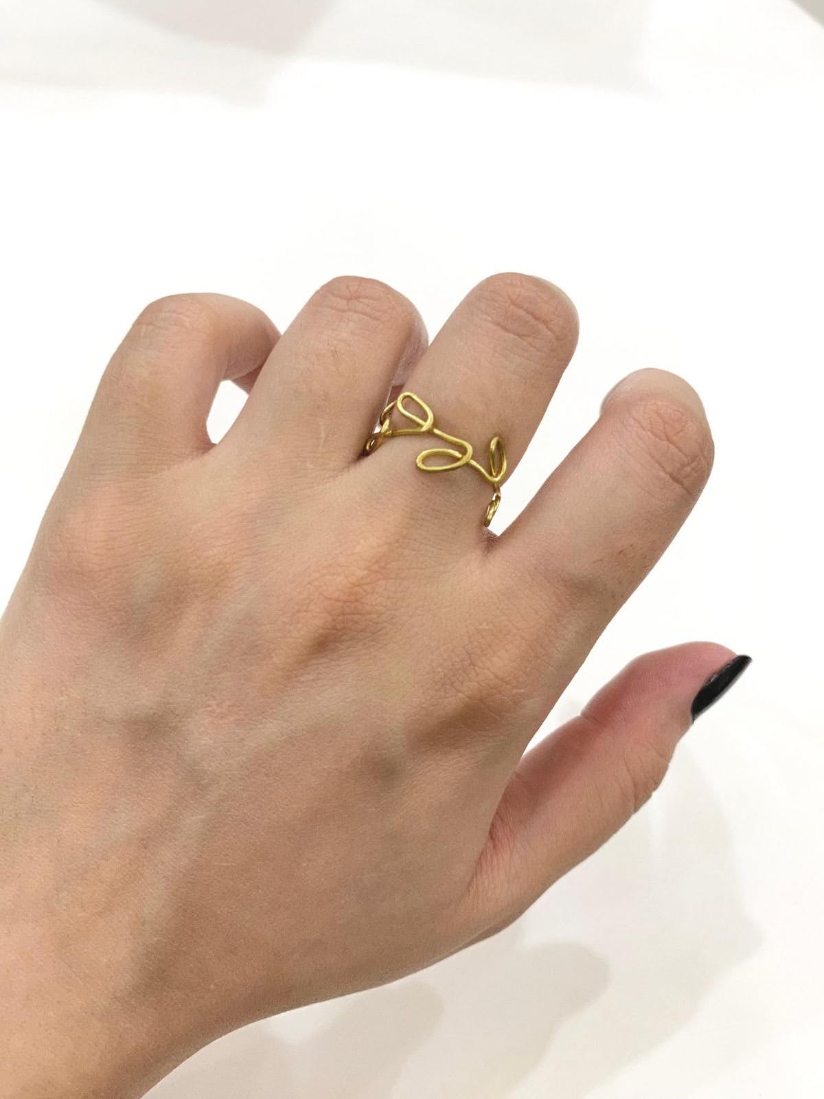 Leaves Golden Wire Ring