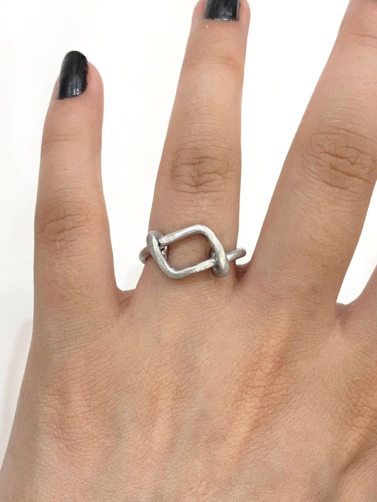 Loop Square Silver Wire Ring