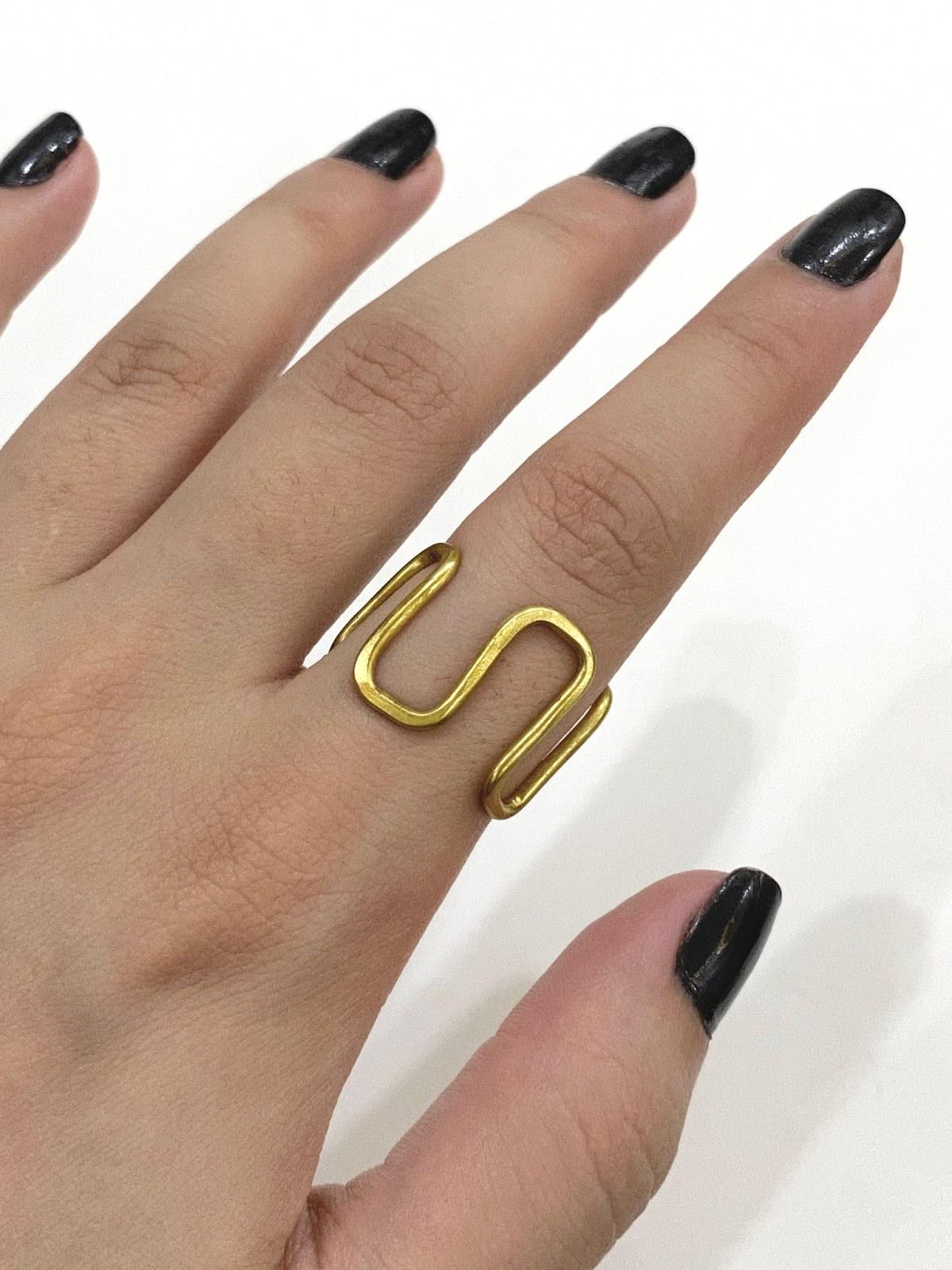 Square Wiggle Golden Wire Ring