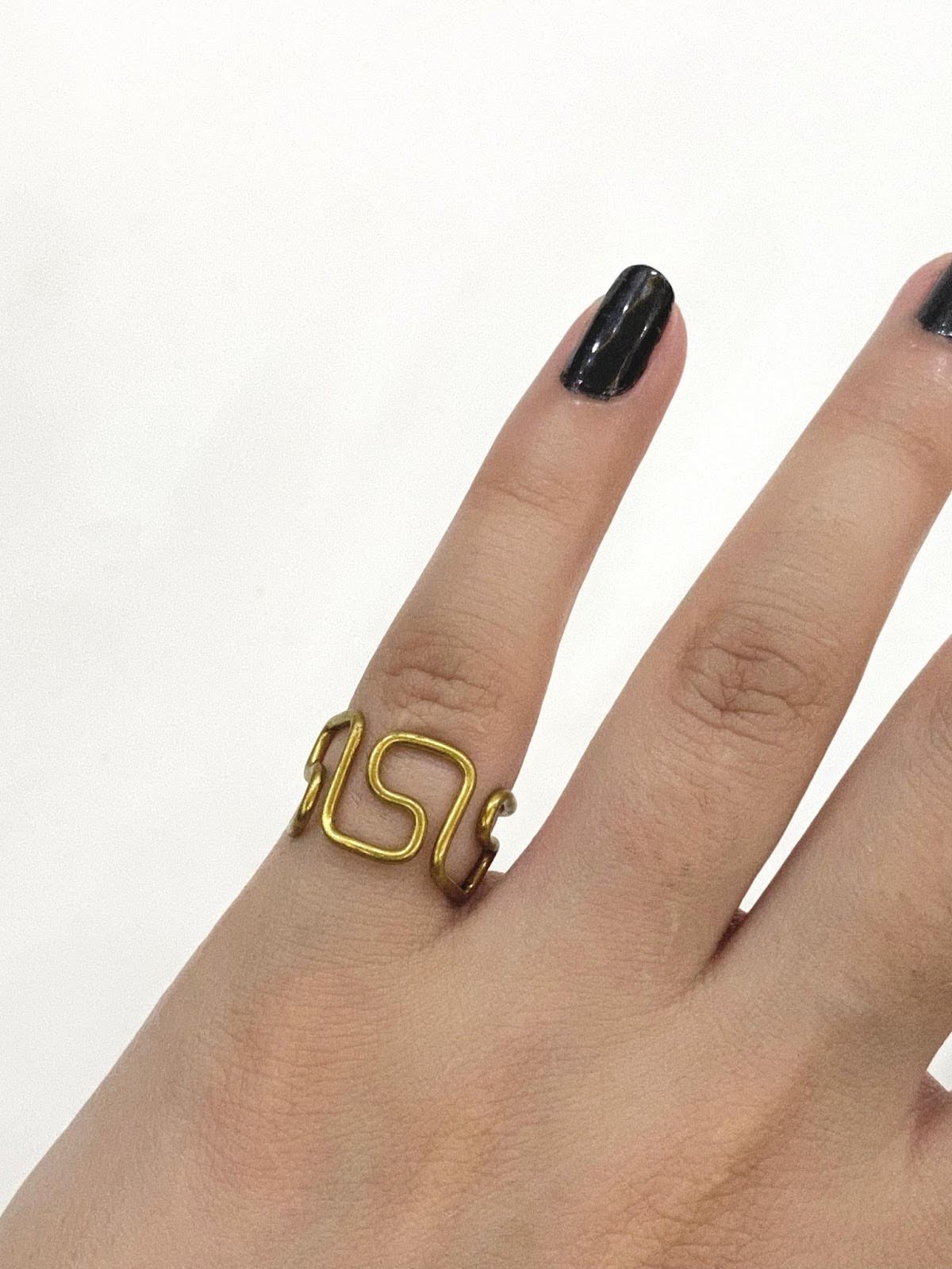 Maze Design Golden Wire Ring