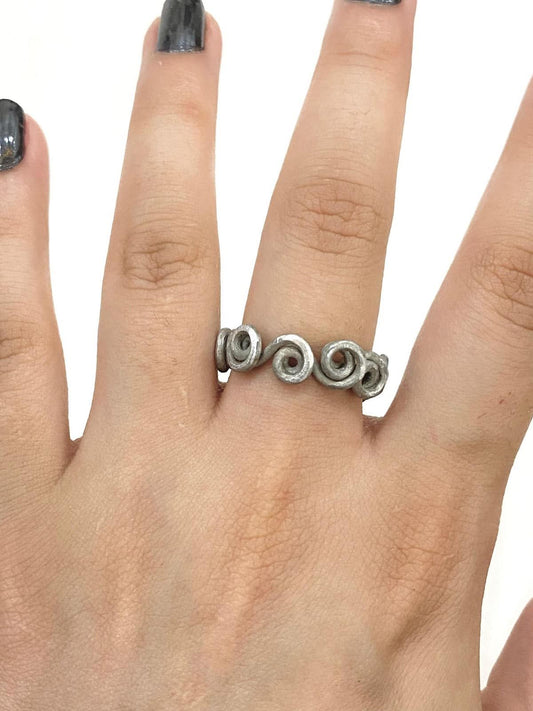 Flowers Loop Silver Wire Ring